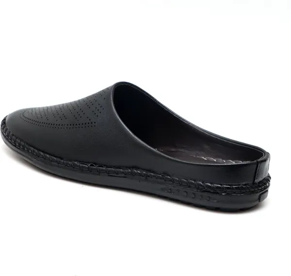 Black_Synthetic_Leather_Mocassin_Shoes_For_Men
