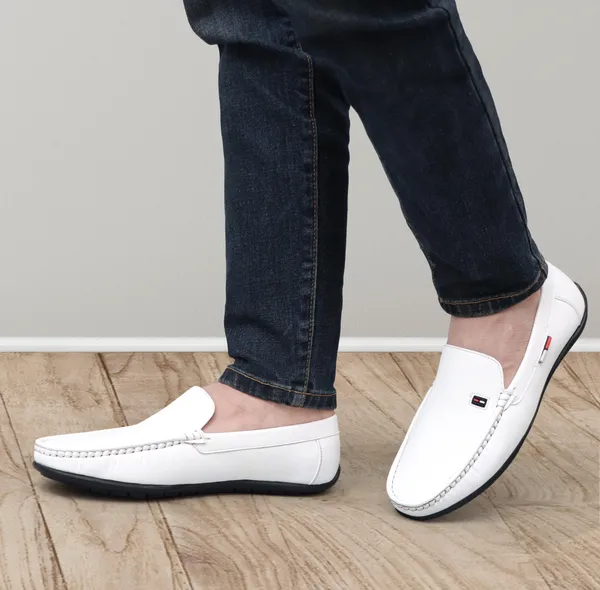 White_Synthetic_Leather_Loafers_Loafers_For_Men