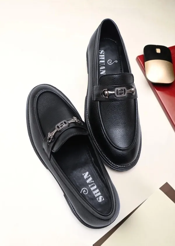 Black_Synthetic_Leather_Slip_On_Shoes_For_Men