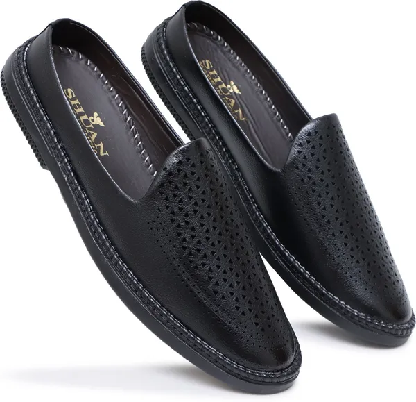 Black_Synthetic_Leather_Casuals_Shoes_For_Men