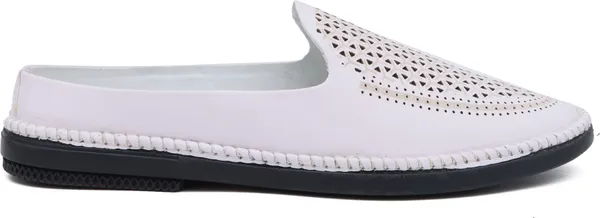 White_Synthetic_Leather_Casuals_Shoes_For_Men