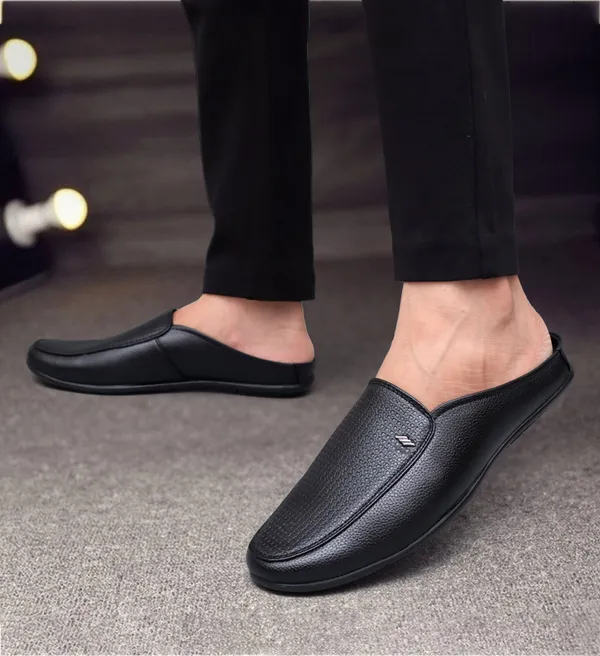 Black_Synthetic_Leather_Casuals_Shoes_For_Men