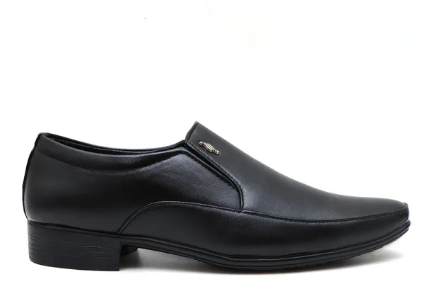 Black_Synthetic_Leather_Slip_On_Shoes_For_Men