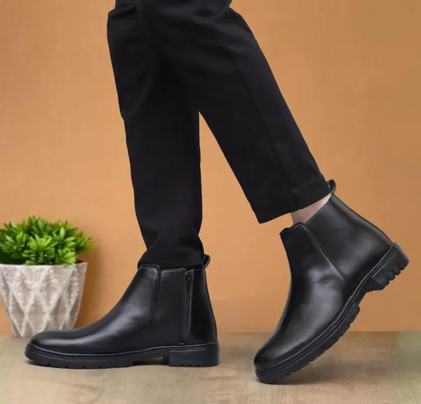 Black_Synthetic_Leather_Boots_Boots_For_Men