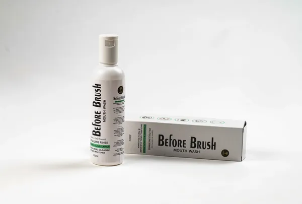 Before_Brush_Oil_Pulling_Spearmint_and_Clove_Flavour_200_Ml_Natural_Ayurvedic_Mouth_Wash_Fresh_Breath_Gum_Health