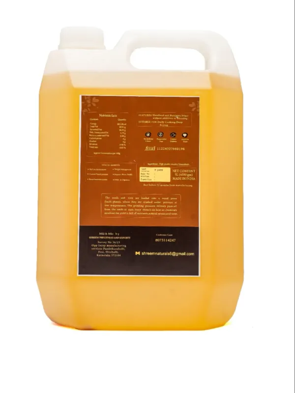 Wood_Pressed_Groundnut_Oil_Cold_Extracted_Peanut_Oil_For_Cooking_Traditional_Wood_Press_Method_Edible_Oil_For_Kitchen_Use_Suitable_For_Daily_Cooking_Needs_5_L