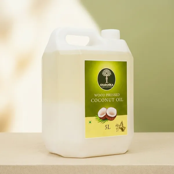 Wood_Pressed_Coconut_Oil_Cold_Extracted_Edible_Oil_For_Cooking_Traditional_Method_Packaged_For_Kitchen_Use_Suitable_For_Daily_Cooking_Needs_5_L