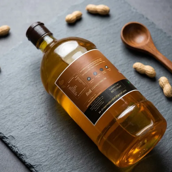 Wood_Pressed_Groundnut_Oil_Cold_Extracted_Peanut_Oil_For_Cooking_Traditional_Wood_Press_Method_Edible_Oil_For_Kitchen_Use_Suitable_For_Daily_Cooking_Needs_1_L