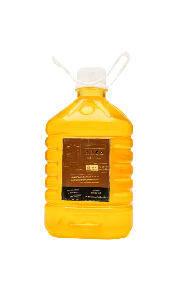 Wood_Pressed_Groundnut_Oil_Cold_Extracted_Peanut_Oil_For_Cooking_Traditional_Wood_Press_Method_Edible_Oil_For_Kitchen_Use_Suitable_For_Daily_Cooking_Needs_3_L