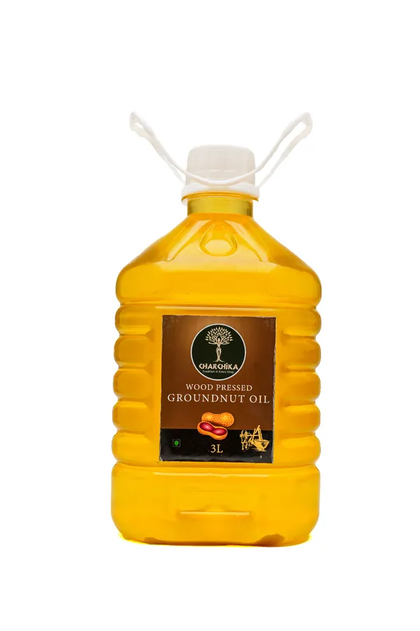 Wood_Pressed_Groundnut_Oil_Cold_Extracted_Peanut_Oil_For_Cooking_Traditional_Wood_Press_Method_Edible_Oil_For_Kitchen_Use_Suitable_For_Daily_Cooking_Needs_3_L