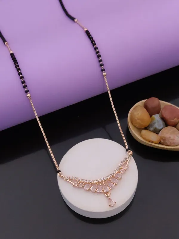Rose_Gold_Leaf_Mangalsutra_Necklace_With_Black_Beads