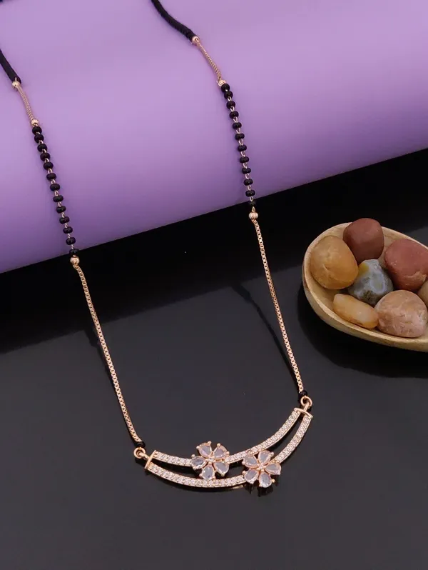Rose_Gold_Floral_Mangalsutra_Necklace_With_Black_Beads