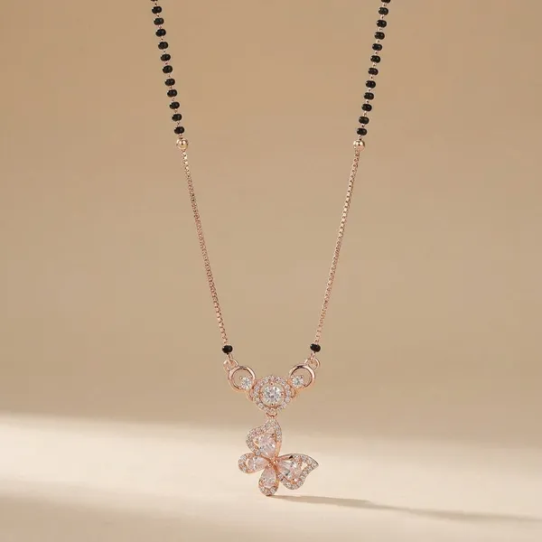 Sparkling_Butterfly_Pendant_Necklace_With_Crystal_Accents