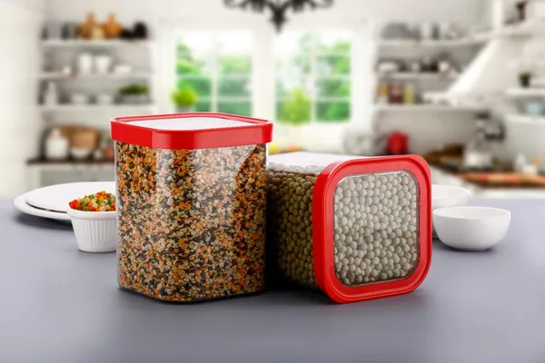 Modular_Food_Storage_Container_Set_With_Transparent_Body_And_Black_Lids_(Quba_Model_)