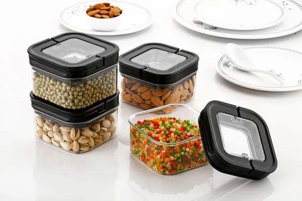 Airtight_Food_Storage_Container_Set_With_Transparent_Square_Design_(Smart_Model_With_Handle)