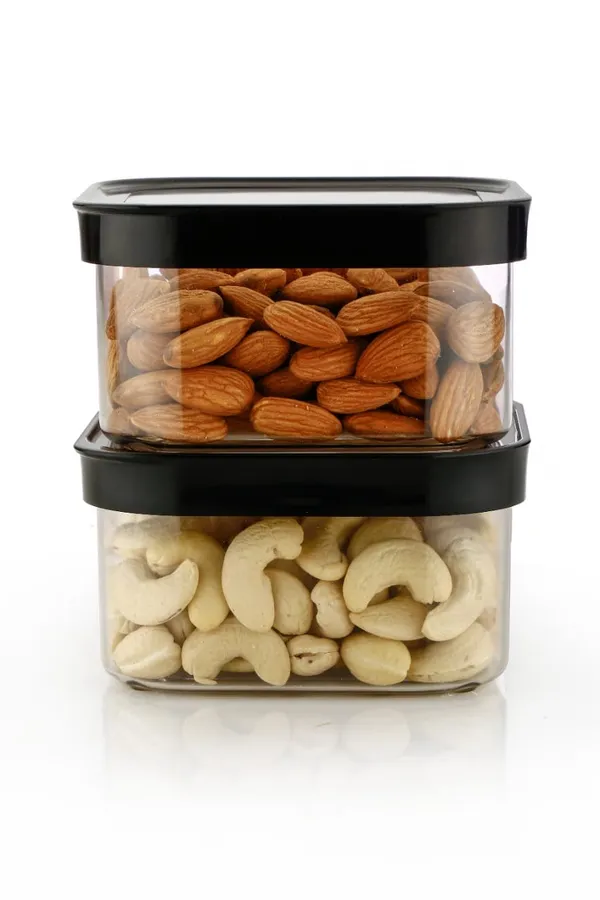 Modular_Food_Storage_Container_Set_With_Transparent_Body_And_Black_Lids_(Quba_Model_)
