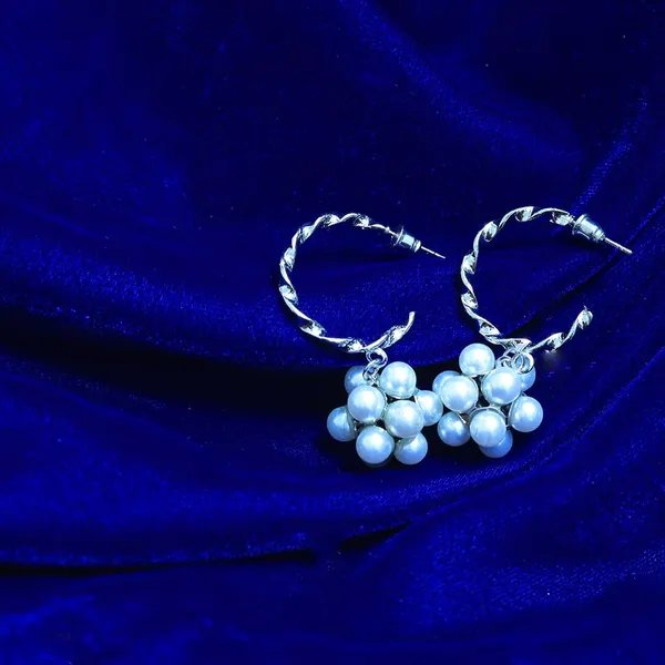 Silver_Traditional_Classic_Stylish_Pearl_Ball_Dropping_Stud_Earrings_For_Women