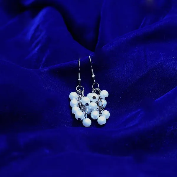 Silver_Classic_Stylish_Pearl_Dropping_Hook_Earrings_For_Women