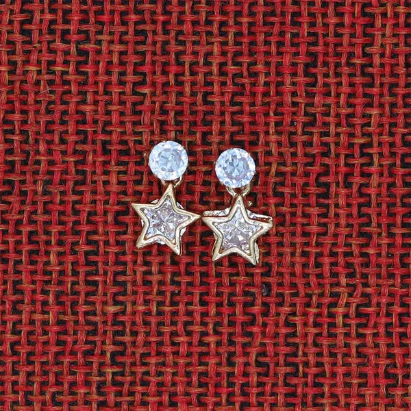 Gold_And_Clear_Traditional_Classic_Stylish_Star_Stud_Earrings_For_Women