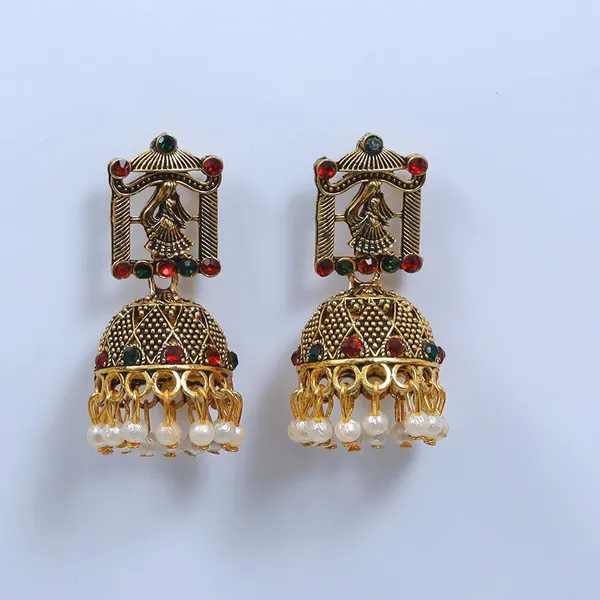 Golden_Traditional_Classic_Stylish_Golden_Jhumka_Earrings_For_Women