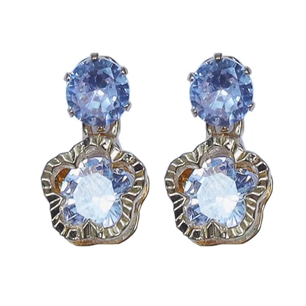 Gold_And_Clear_Traditional_Classic_Stylish_Stone_Stud_Earrings_For_Women