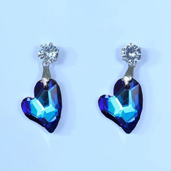 Blue_Traditional_Classic_Stylish_Stone_Dropping_Stud_Earrings_For_Women