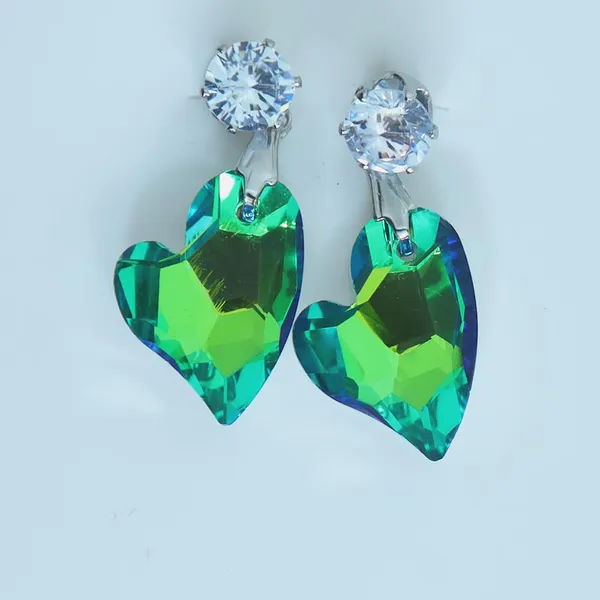 Green_Traditional_Classic_Stylish_Stone_Dropping_Stud_Earrings_For_Women