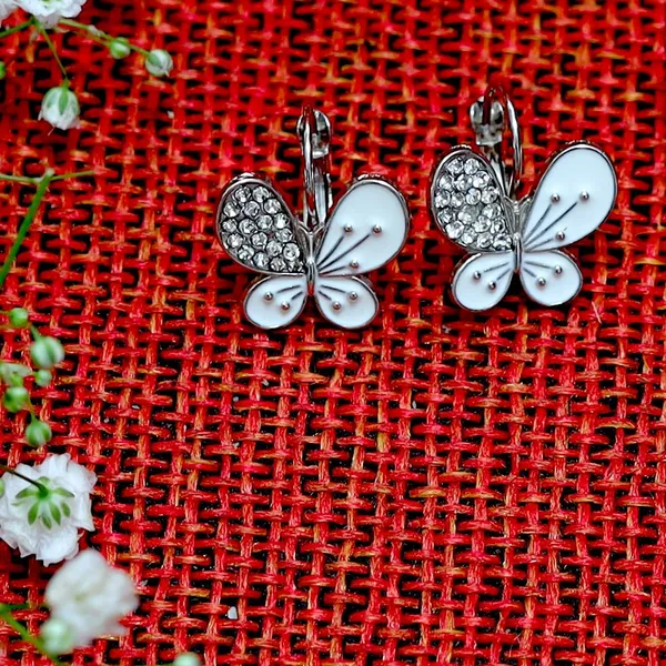 Silver_Traditional_Classic_Stylish_Butterfly_Hoop_Stud_Earrings_For_Women