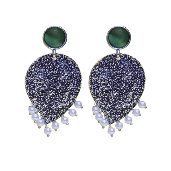 Black_Traditional_Classic_Stylish_Oxidized_Kundan_Stud_Earrings_For_Women