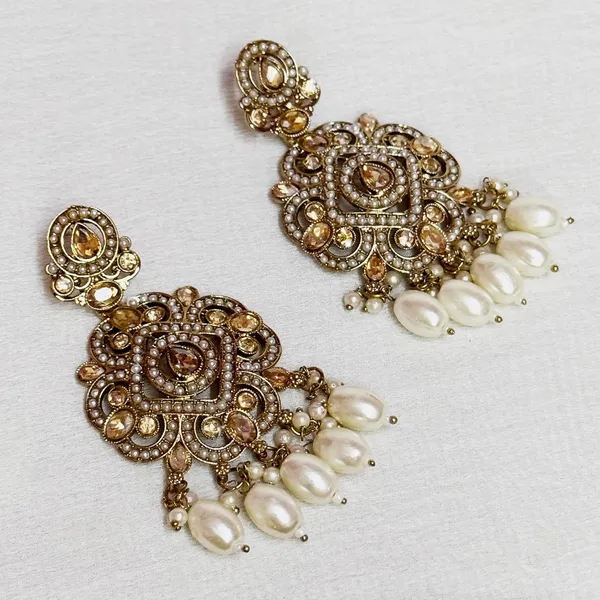 Golden_Traditional_Classic_Stylish_Chandbali_Pearl_Dropping_Stud_Earrings_For_Women