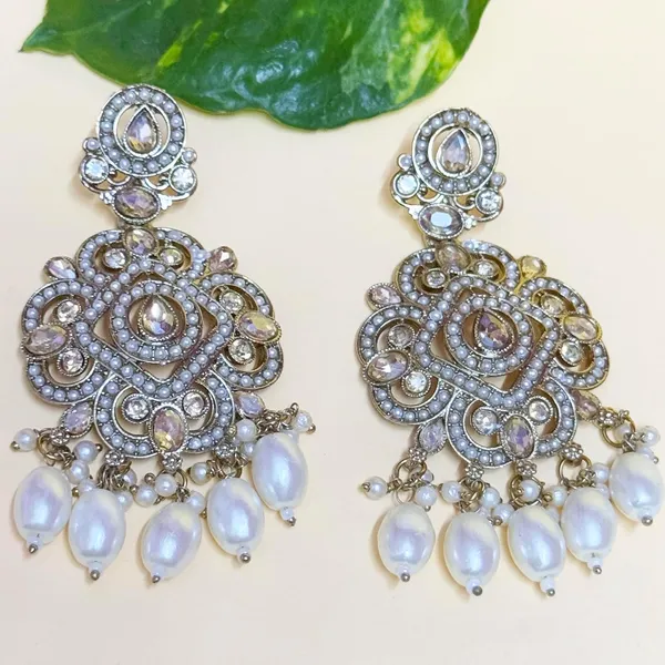 Golden_Traditional_Classic_Stylish_Chandbali_Pearl_Dropping_Stud_Earrings_For_Women