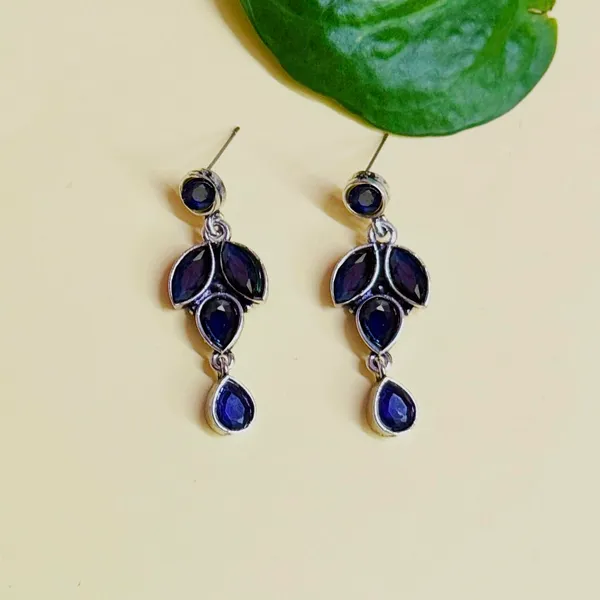Blue_And_Silver_Traditional_Classic_Stylish_Oxidized_Kundan_Stud_Earrings_For_Women