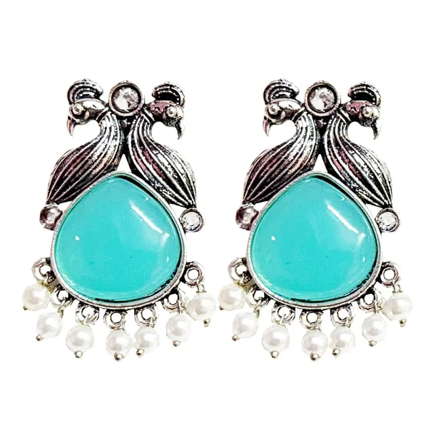 Light_Blue_And_Silver_Traditional_Classic_Stylish_Oxidized_Kundan_Stud_Earrings_For_Women
