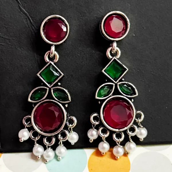 Red_And_Green_Traditional_Classic_Stylish_Oxidized_Kundan_Stud_Earrings_For_Women