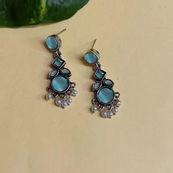 Blue_And_White_Traditional_Classic_Stylish_Oxidized_Earrings_For_Women