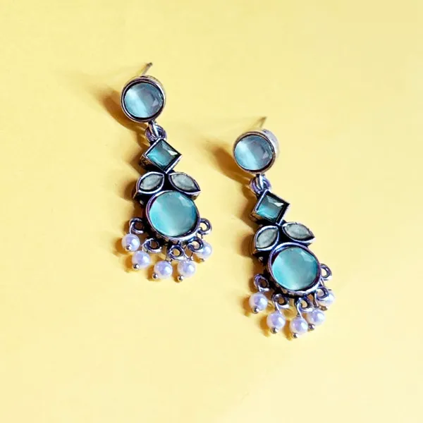 Blue_And_White_Traditional_Classic_Stylish_Oxidized_Earrings_For_Women