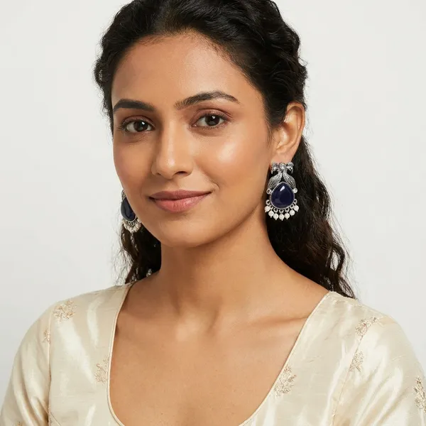 Dark_Blue_And_Silver_Traditional_Classic_Stylish_Oxidized_Kundan_Stud_Earrings_For_Women
