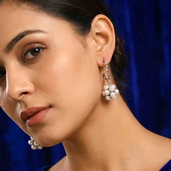 Silver_Traditional_Classic_Stylish_Pearl_Ball_Dropping_Stud_Earrings_For_Women