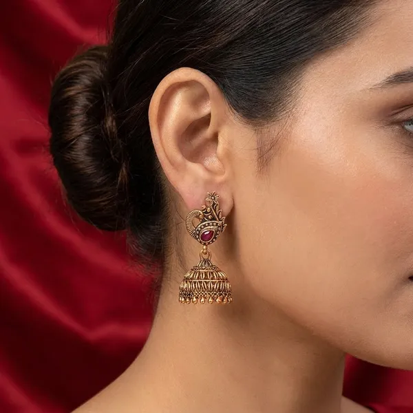 Pink_And_Golden_Traditional_Classic_Stylish_Jhumka_Stud_Earrings_For_Women