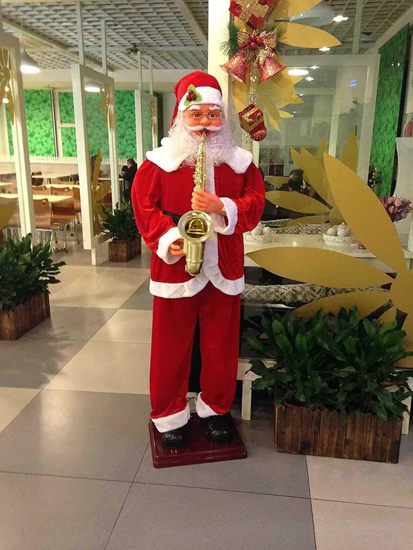 Red_Plastic_Santa_Claus_Christmas_Tree_Decor