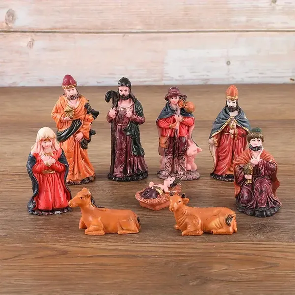 Red_And_Grey_Plastic_Christmas_Decorations_Items_(Pack_Of_9)