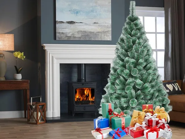 Christmas_Snow_Pine_Tree