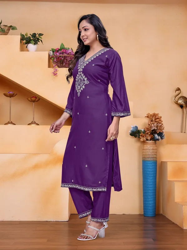 Purple_Rayon_Straight_White_Embroidered_Kurta_Pant_Set_For_Women
