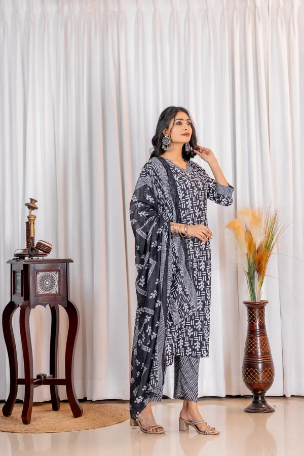 Navy_Blue_Cotton_Straight_Geometric_Print_Kurta_Set_With_Dupatta_For_Women