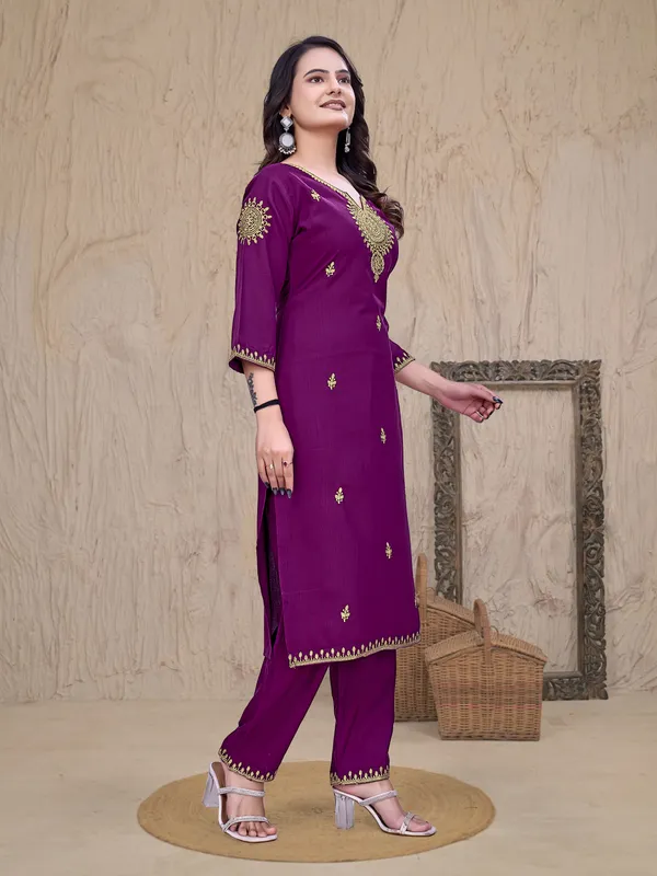 Purple_Rayon_Straight_Golden_Thread_Work_Embroidered_Kurta_Set_For_Women