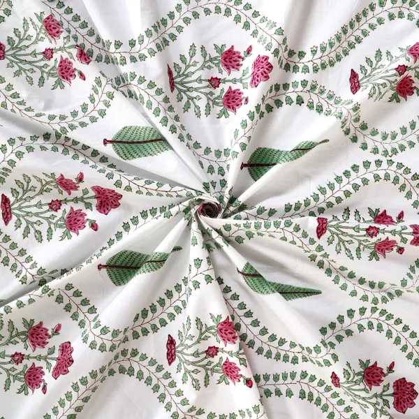 220_TC_|_335_GSM_|_Multicolor_Cotton_Floral_Print_Bedsheet_With_Pillow_Cover
