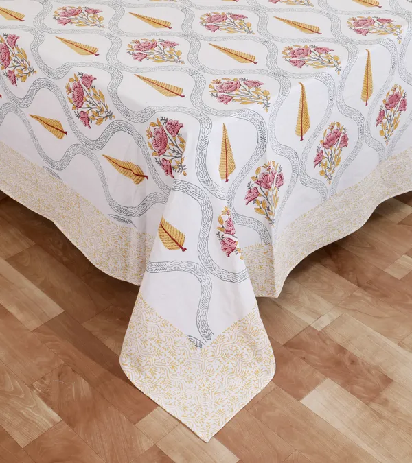 220_TC_|_335_GSM_|_Multicolor_Cotton_Printed_Bedsheet