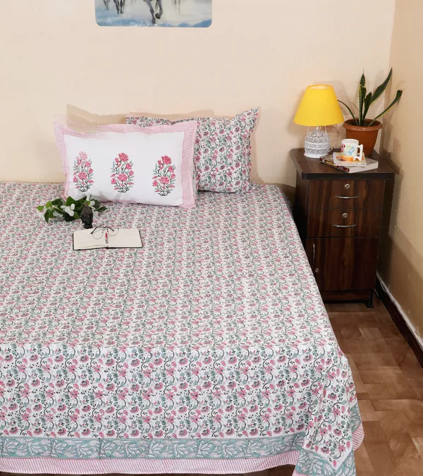 220_TC_|_335_GSM_|_Multicolor_Cotton_Floral_Print_Bedsheet_With_Pillow_Cover