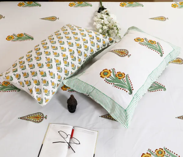 220_TC_|_335_GSM_|_Multicolor_Cotton_Hand_Block_Print_Bedsheet_With_Pillow_Cover