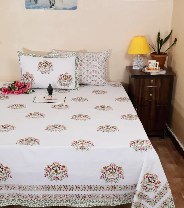 220_TC_|_335_GSM_|_Multicolor_Cotton_Hand_Block_Print_Bedsheet_With_Pillow_Cover